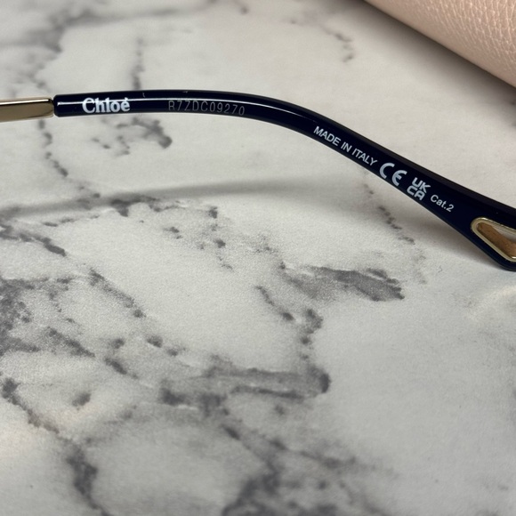 Chloe’ Oversized Square Sunglasses Blue Lens Red/ Navy Trim Gold Metal NWT - Picture 3 of 5